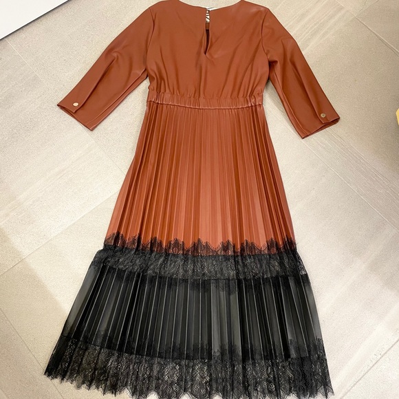Zara Contrasting Vegan Leather Pleated Dress - Picture 2 of 8